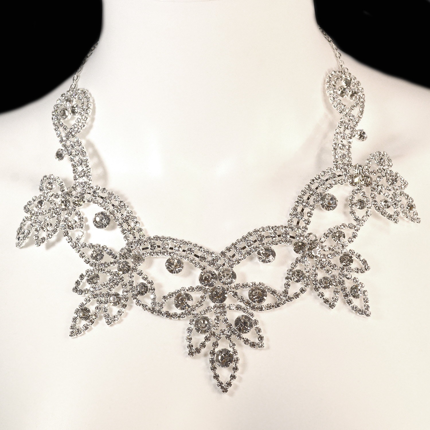 dazzling wedding necklace